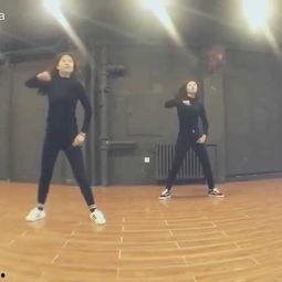 感觉自己萌萌舞蹈视频